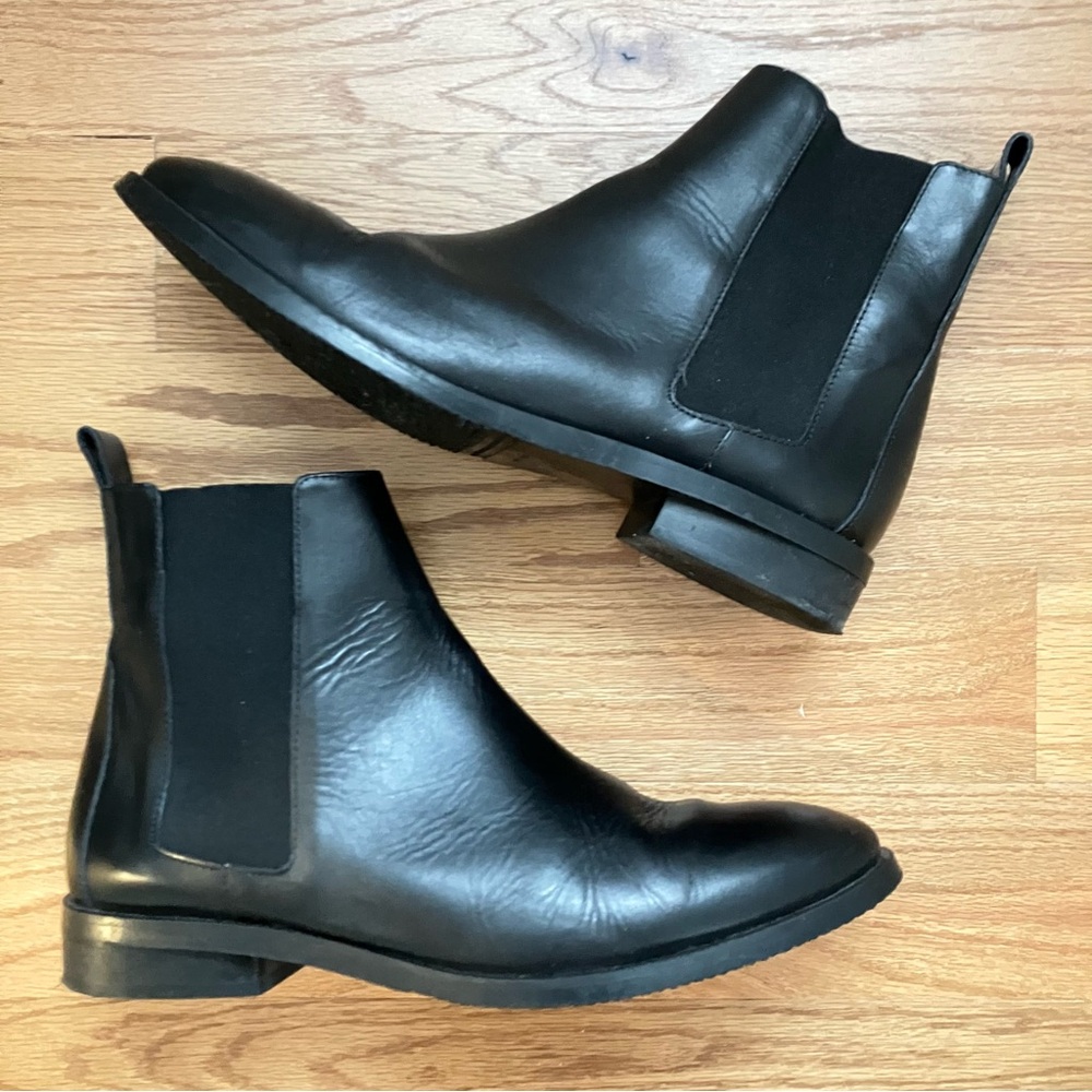 Everlane Modern Chelsea Boot